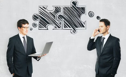 بررسی تفاوت بازاریابی و فروش در بلاگ فراز اس‌ام‌اس